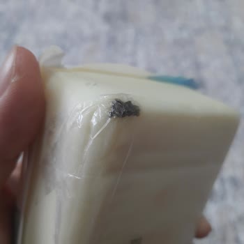 İçim Kaşar Peyniri İçinde Yabancı Madde Var