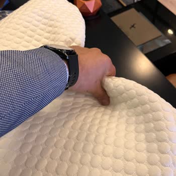 Lova Yatak Kalitesiz Ürünler Ve Tam Bir Pişmanlık.