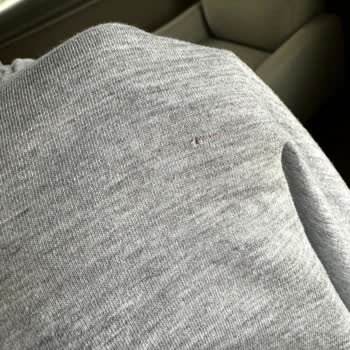 LCW Ucuz Olacak Diye Defolu Ürün Satmaya Devam Ediyor