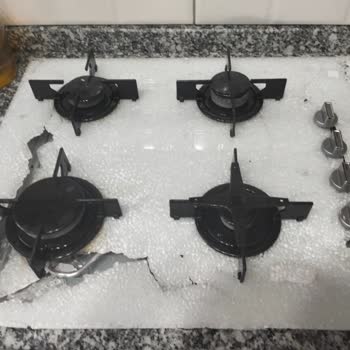 Arçelik Cam Ankastre Ocak Patladı