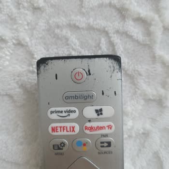 PHILIPS TV Televizyon Kumandası Soyuldu