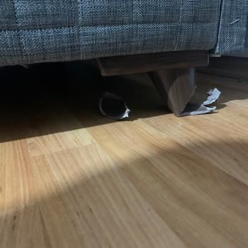 Nilay Mobilya (Tekirdağ) Yatak Ağırlığını Taşımayan Baza Ayakları.