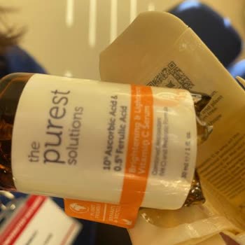 Watsons Serum Kırılmış Ve Kutunun İçine Dökülmüş