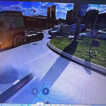 Karayolları Genel Müdürlüğü Çekmeköy'de Dönel Kavşak Trafik Sorunu Ve Çözüm Önerileri