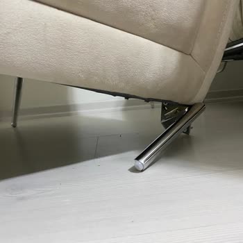 Weltew New Zirkon Koltuk Takımı Berjer Ayağı Kırılması
