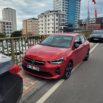 Emniyet Genel Müdürlüğü Hatalı Park Yaya Geçişini Tamamen Kapatma