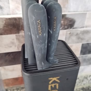 Karaca Züccaciye Karaca Bıçak Takımım Paslandı