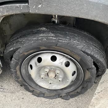 Continental Lastiklerde Çatlak Var