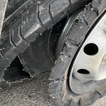 Continental Lastiklerde Çatlak Var