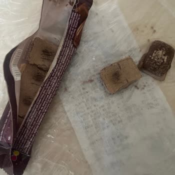 Küflü Kek Bozulmuş Çikolata Ülker