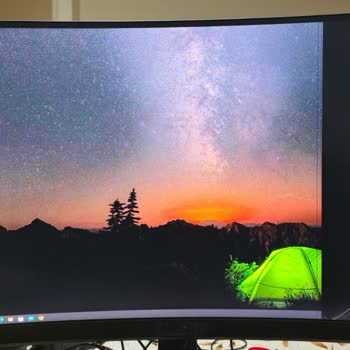 MSI Türkiye Monitörün İç Ekranı Çatladı, Hasar Yok Fakat Garanti Kabul Edilmiyor.