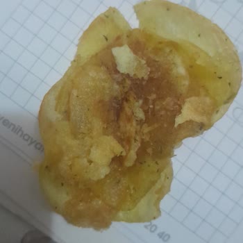 Lays Küflü Nemli Cips