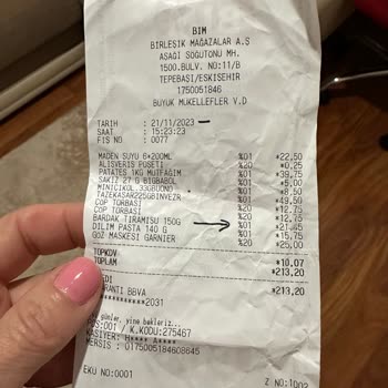 Özsüt Tatlı Mola Bardak Tiramisu Kıl Çıktı