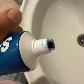 Signal Diş Macunu Boyası