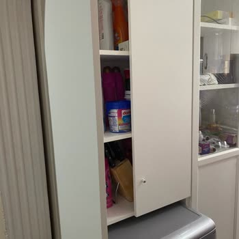 IKEA Çamaşır Makinesi Dolabı Suntası Deformasyon