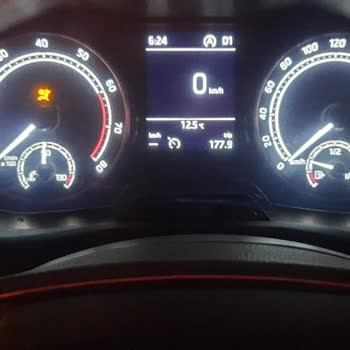 Skoda Scala Arıza Işıkları