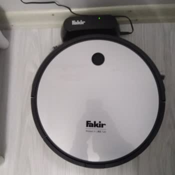 Fakir Ev Aletleri Robot Süpürge Şarj Olmuyor