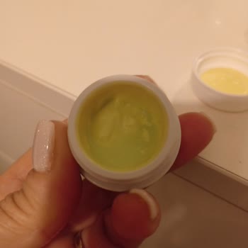 Kiehl's Göz Kremin Bozuk Çıktı Sulu.