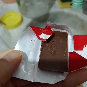 Ülker Napoliten Çikolata Kurtlanmış