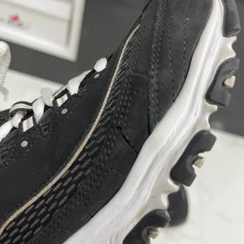 Skechers 3 Ayda Deforme Olan Ayakkabıya Kullanıcı Hatası Dedi!