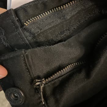 Avva Fermuar Hatasını Kabul Etmiyor