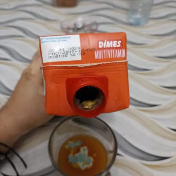 Dimes Meyve Suyu İçinden Çıkanlar