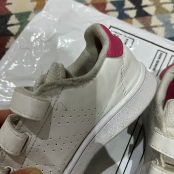 Adidas Ürün Bozukluğu Ayakkabı Açılması