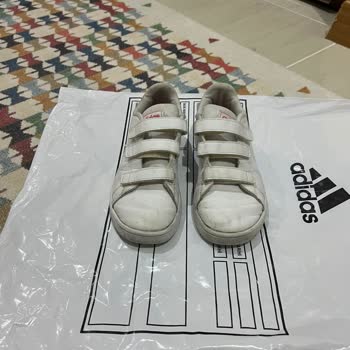 Adidas Ürün Bozukluğu Ayakkabı Açılması