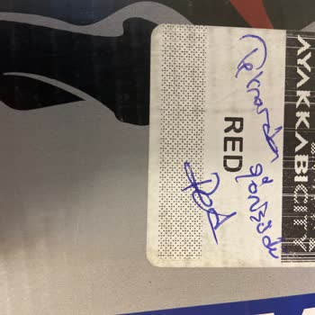 Skechers Üretim Hatasını Kabul Etmiyor.