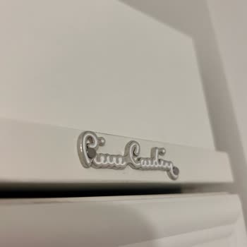 Pierre Cardin Bebek Mobilyaları Teşhir Ürün Gönderilmesi