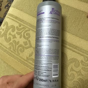 Trendyol'da Martingrup Satıcısından Urban Care Biotin & Caffeine Aldım