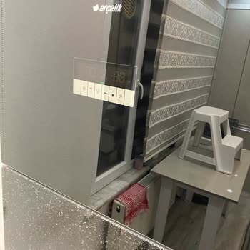 Arçelik Buzdolabı Camı Patladı