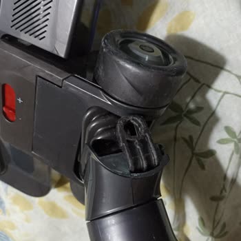 Dyson Süpürge Performansı Hayal Kırıklığı Yarattı