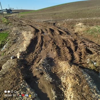 Silvan Belediyesi Yol Yapım Eksikliği