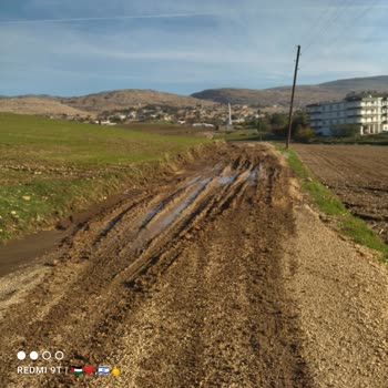 Silvan Belediyesi Yol Yapım Eksikliği