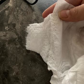 Sleepy Bebek Bezi Yırtık