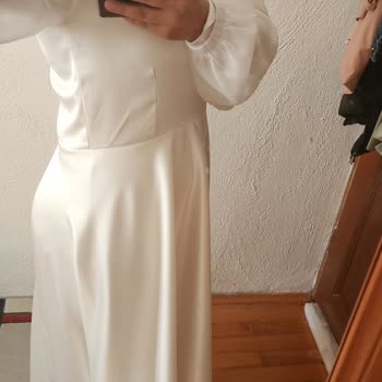 Sinem Birinci (Instagram: snmbrnc) Şifon Kollu Elbise Dikiminde Yaşanan Sorunlar