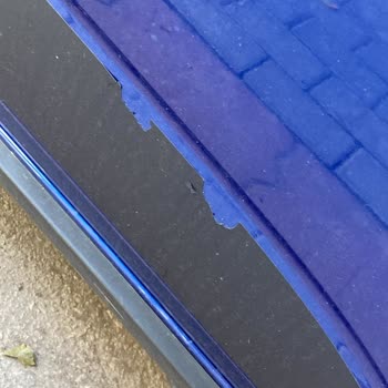 Dacia Kapı Kaplamalarındaki Soyulma