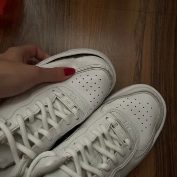 Platin Lostra Ayakkabımı Yapmadı, Eskisinden Daha Kötü Oldu