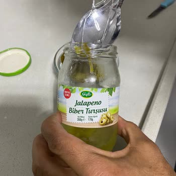 A101 Galle Marka Turşudan 3 Parmak Büyüklüğünde Cam Parçası Çıktı