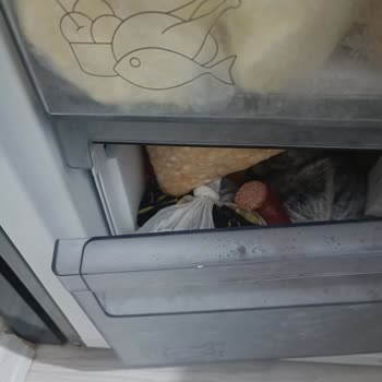 Arçelik Buzdolabı Çekmecesi Kırıldı