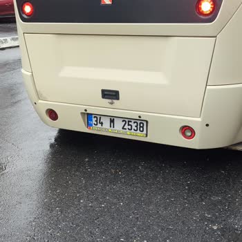 İstanbul Minibüsçüler Odası Minibüs Şoförünün Zorla Fazla Ücret İstemesi