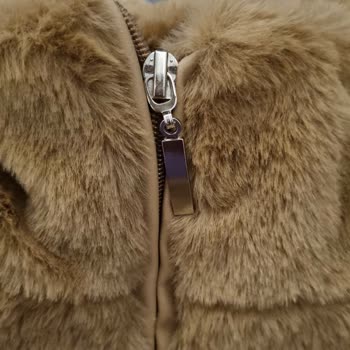 Qarmacha Defolu Ürün Göndermek Ve Kargo Ücreti İstemek