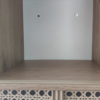 Ergül Mobilya'nin Sıfır Ürün Yerine Defolu Ürün Göndermesi