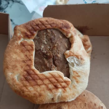 Domino's Pizzadan Dom Dom Burger Aldım