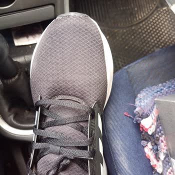 In Street Adidas Ayakkabı Şikayeti. Sanki Fason Gibi