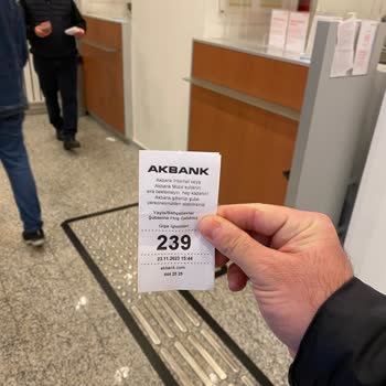 Akbank Müşteri Ayrımı Yapıyor...