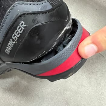 Lc Waıkıkı Ayakkabı Sorunu Çözülmesi