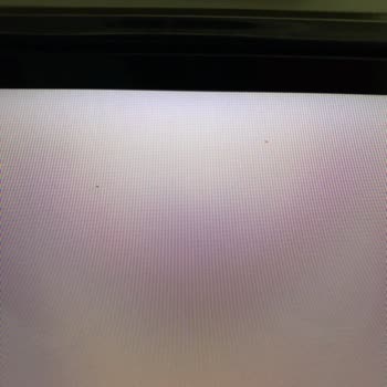Vestel 55QA9700 Kalitesizliği Ve Ölü Pikseller.