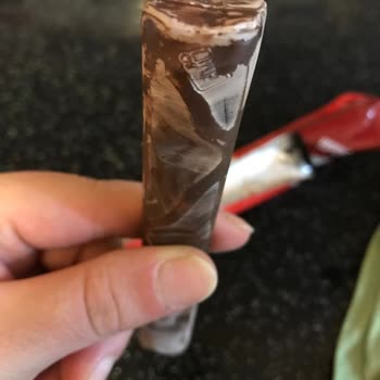 Eti Çikolata Bozuk Çıktı